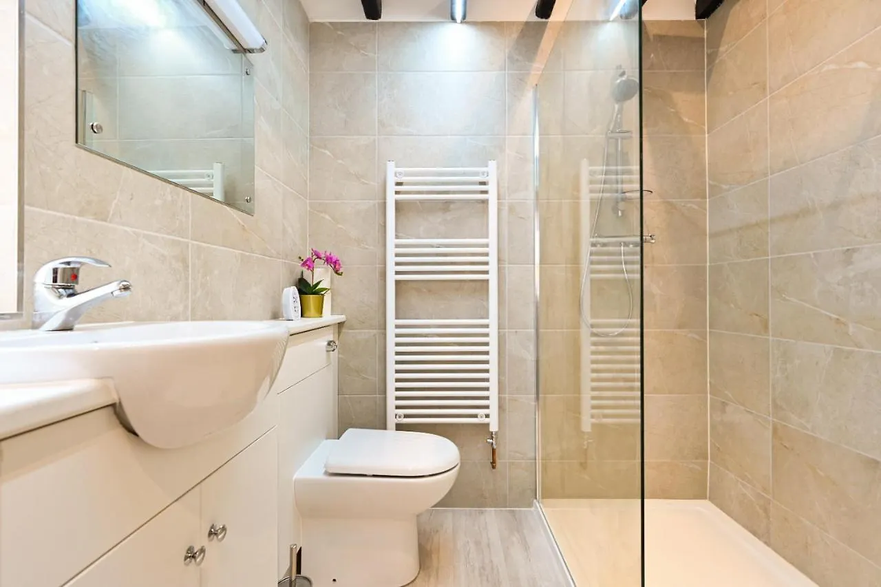 Σπίτι διακοπών Stylish Modern Two Bedroom Fishermans Cottage Central Μπράιτον