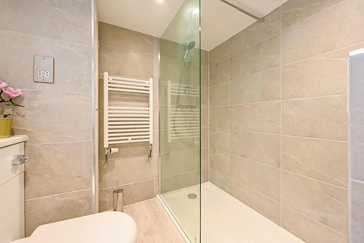 Stylish Modern Two Bedroom Fishermans Cottage Central Μπράιτον Σπίτι διακοπών